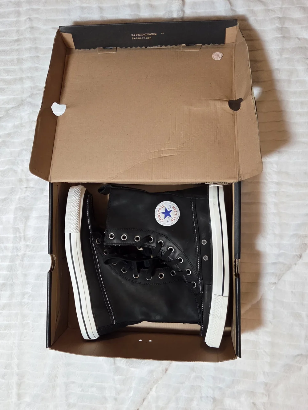 NIB Converse XHI High Top Sneakers - Black with White Sole - Picture 3 of 11